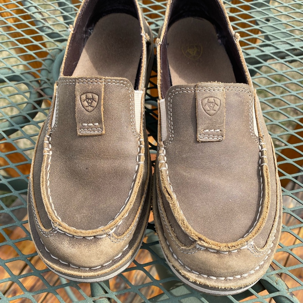 Ariat Women’s Brown Loafers size 7.5 B